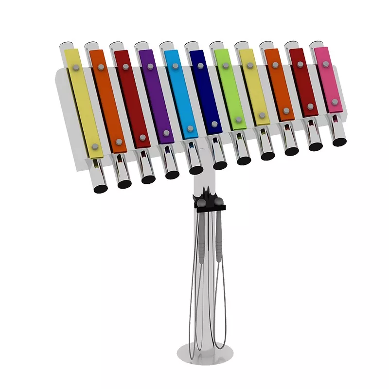 Instrumentos musicais ao ar livre para brincar sensorial